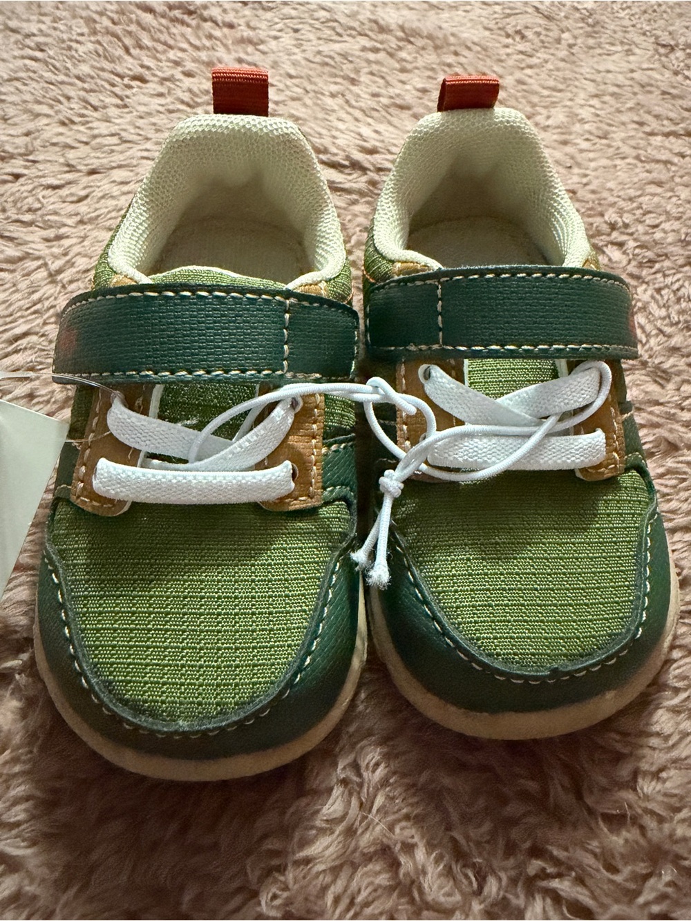 See Kai Run Basics Toddler Tenny
Sneakers - Olive Green  retail $35